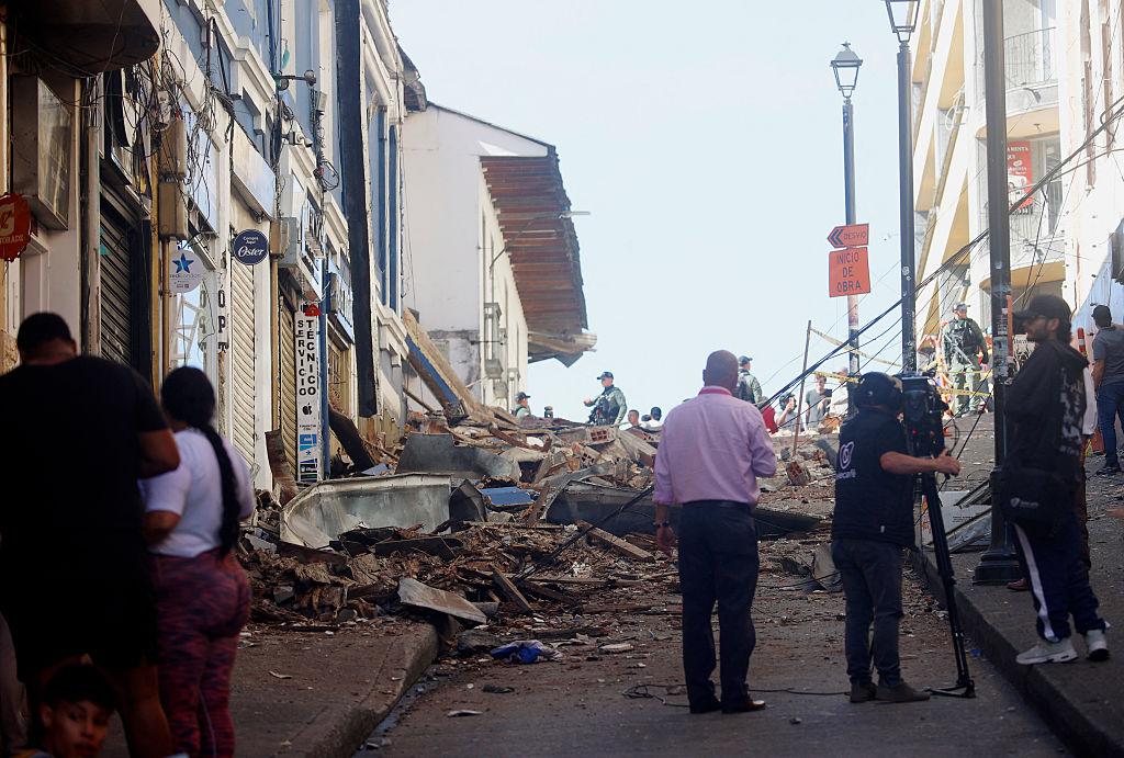 7.4-Magnitude Earthquake Hits Colombia
